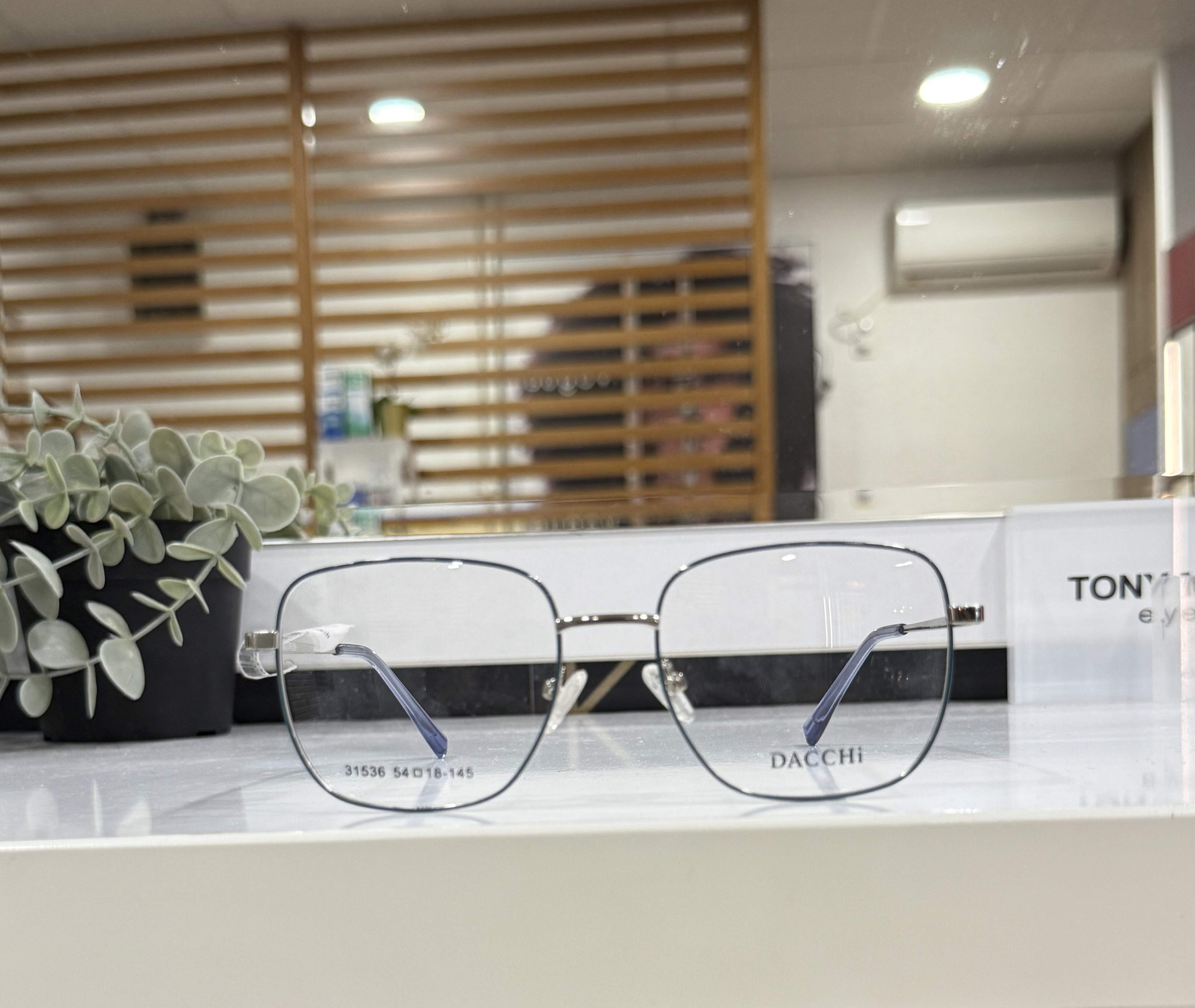 Akcijski dioptrijski okvir Dacchi